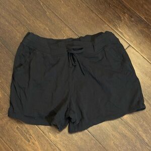 32 Degrees Women's Black Athletic Shorts